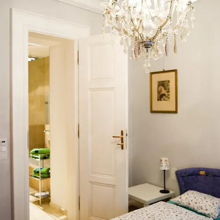 Living Vienna City Center Zimmer foto